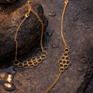 Elegant Gold Floral Link Chain Bracelet